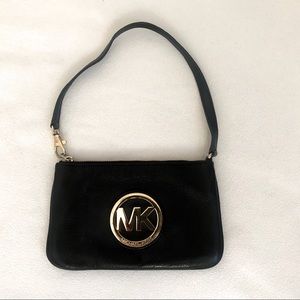 Micheal Kors Wristlet Wallet